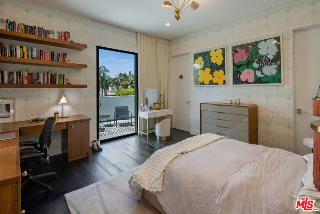 848 N Crescent Heights Boulevard, Los Angeles, CA 90046