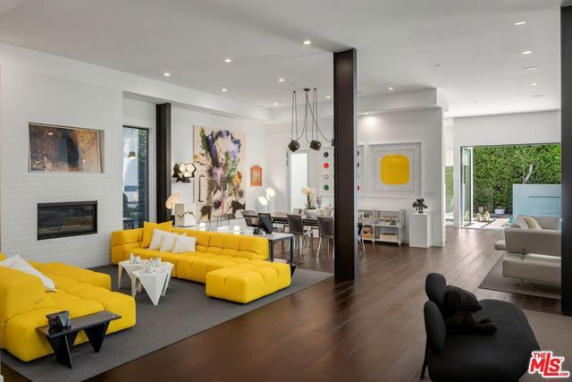 848 N Crescent Heights Boulevard, Los Angeles, CA 90046