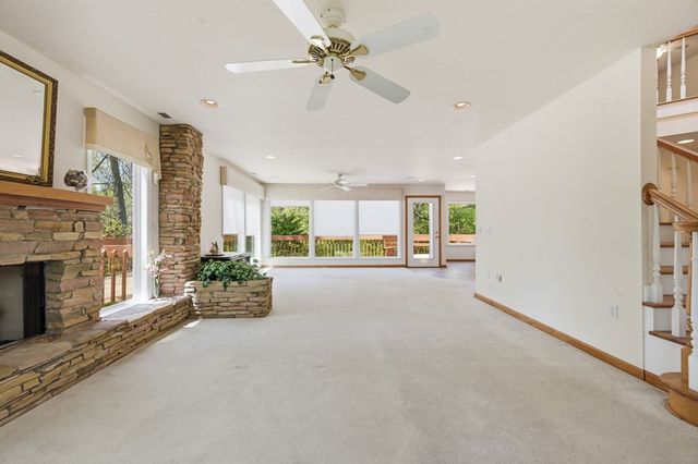 838 Peachtree Hills Road, Murphy, NC 28906