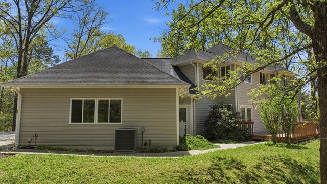 838 Peachtree Hills Road, Murphy, NC 28906