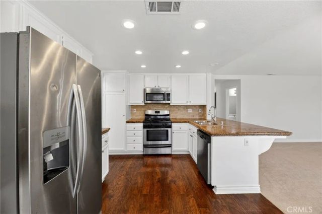 24471 Saradella Court, Murrieta, CA 92562