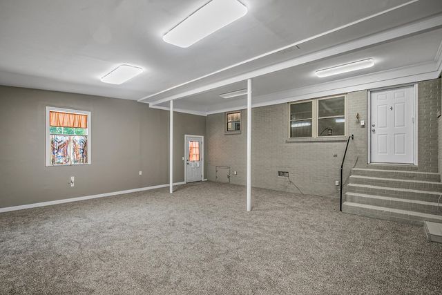 1935 Denton Road, Dothan, AL 36303