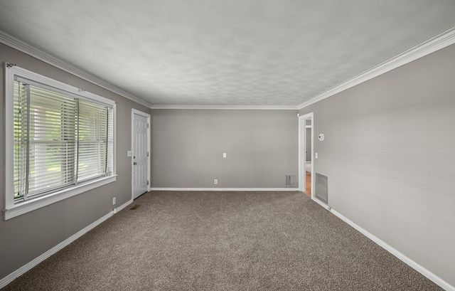 1935 Denton Road, Dothan, AL 36303