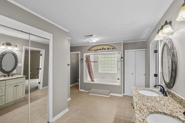 1935 Denton Road, Dothan, AL 36303