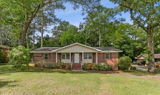 1935 Denton Road, Dothan, AL 36303