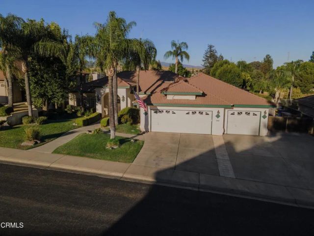 3707 Mont Blanc Terrace, Bakersfield, CA 93306