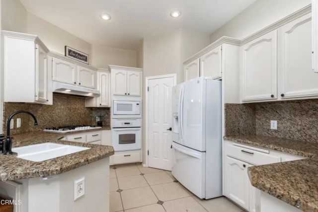 3707 Mont Blanc Terrace, Bakersfield, CA 93306
