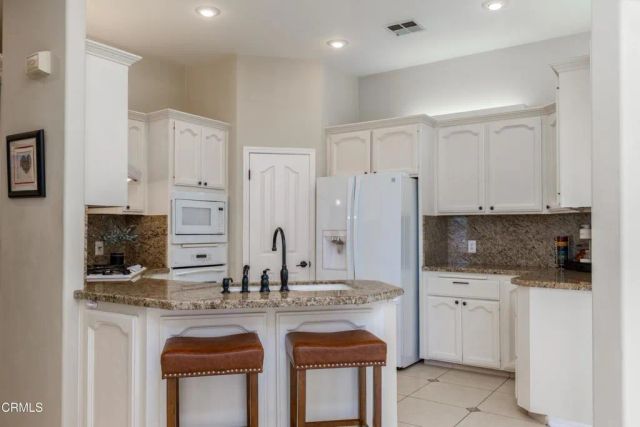 3707 Mont Blanc Terrace, Bakersfield, CA 93306