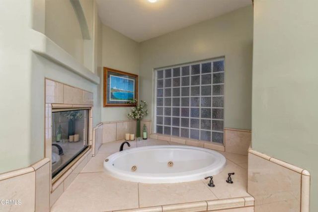 3707 Mont Blanc Terrace, Bakersfield, CA 93306
