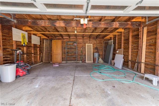 6392 Doncaster Avenue, Parma, OH 44129
