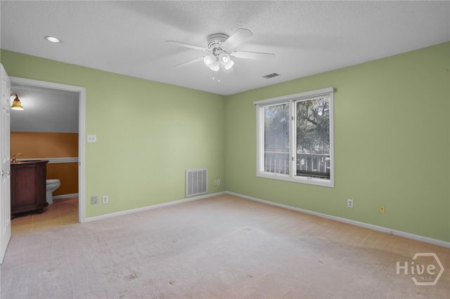 10 Cove Drive, Savannah, GA 31419