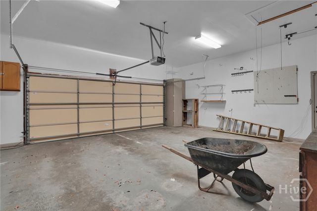 10 Cove Drive, Savannah, GA 31419