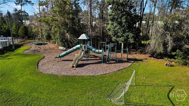 10 Cove Drive, Savannah, GA 31419