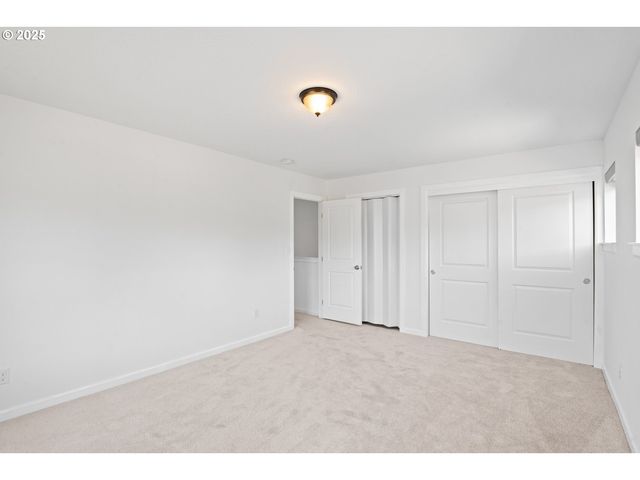 17095 Se MANLEY St, Portland, OR 97236