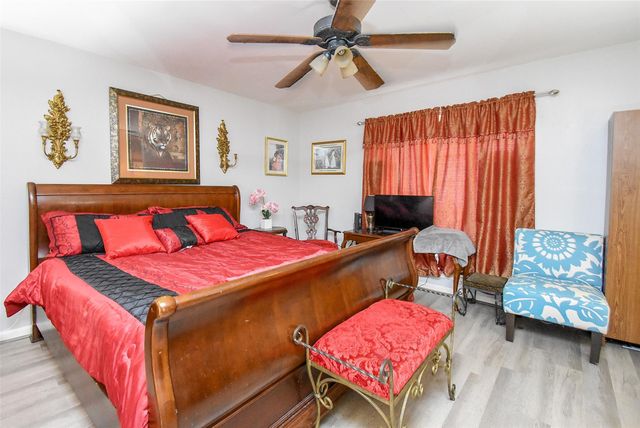 2924 Camelot Lane, Missouri City, TX 77459