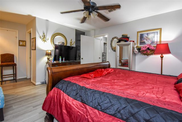2924 Camelot Lane, Missouri City, TX 77459