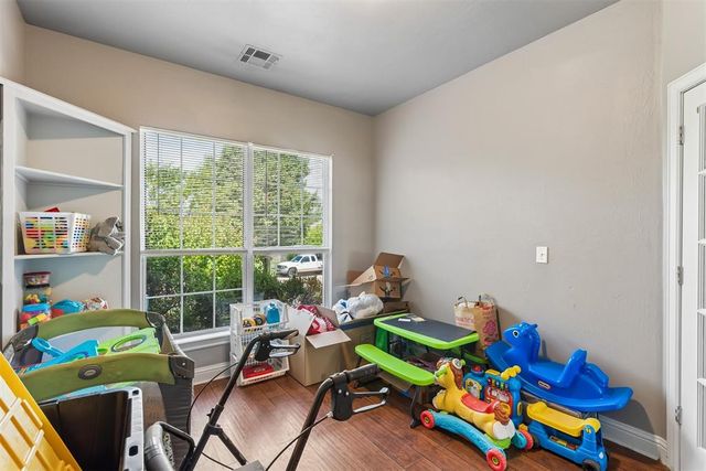1980 Leslie Beachler Lane, Midwest City, OK 73130