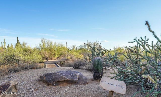 33111 N 71ST Way, Scottsdale, AZ 85266