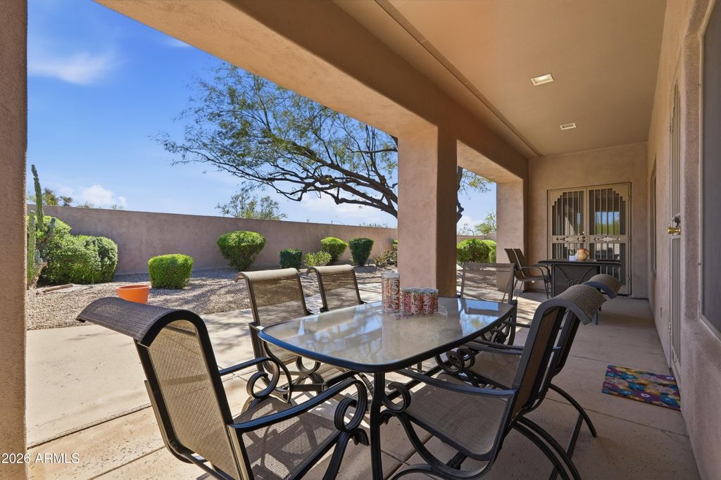 Image 21 of property listing at 33111 N 71ST Way, Scottsdale, AZ 85266
