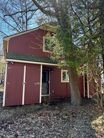 4667 N Lakeshore Drive, Golden Twp, MI 49436