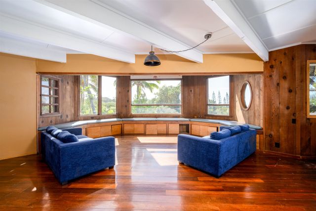 810 Upper Ulumalu Rd, Haiku, HI 96708