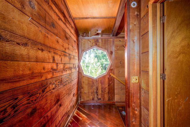 810 Upper Ulumalu Rd, Haiku, HI 96708