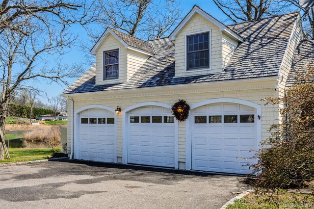 235 Centre Island Road, Centre Island, NY 11771