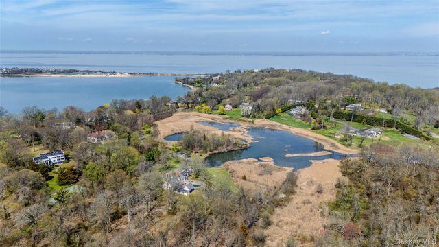 235 Centre Island Road, Centre Island, NY 11771