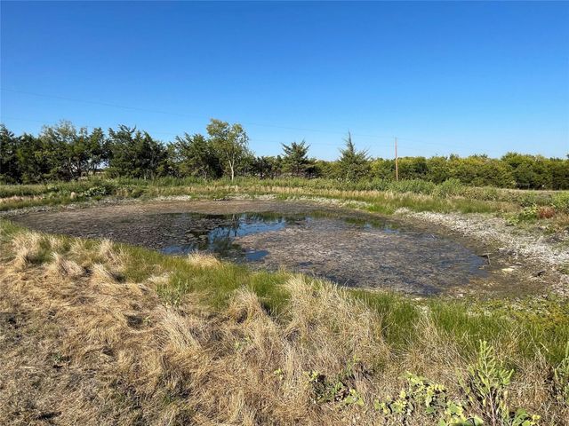 3262 Fm 1566 W, Celeste, TX 75423