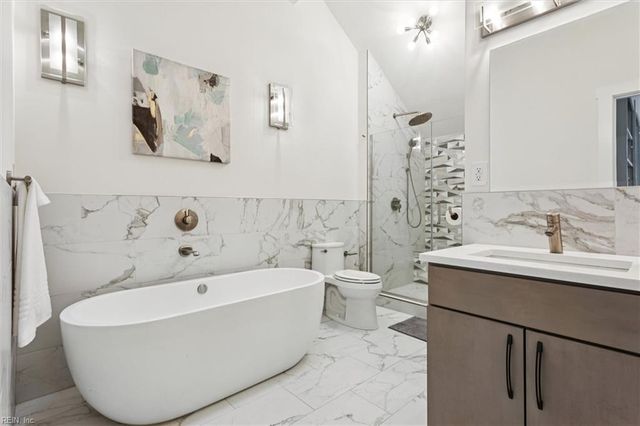 16 Mile CRSE, Williamsburg, VA 23185