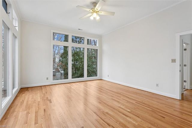 16 Mile CRSE, Williamsburg, VA 23185