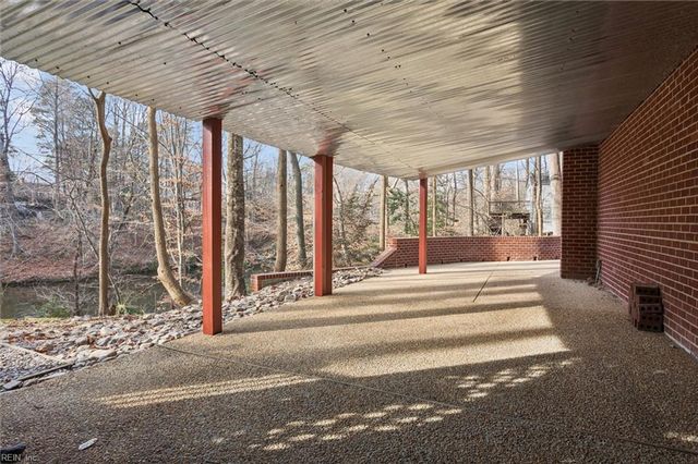 16 Mile CRSE, Williamsburg, VA 23185