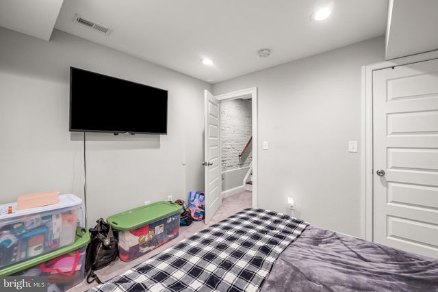 217 S EATON ST, Baltimore, MD 21224
