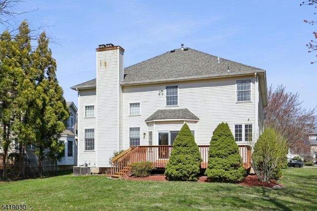 11 Windemere Ct, Hanover Twp., NJ 07981