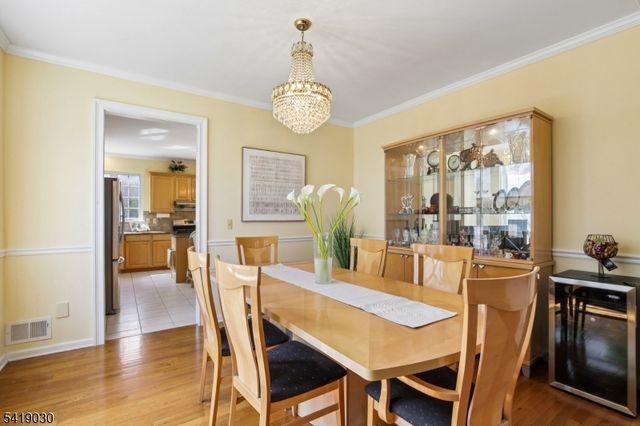 11 Windemere Ct, Hanover Twp., NJ 07981