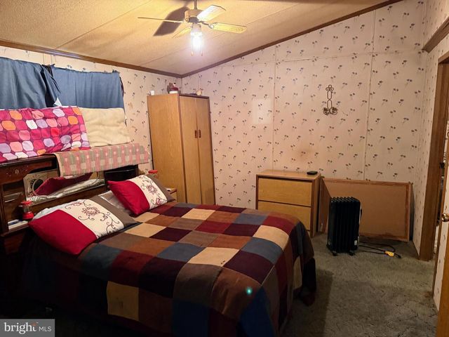 344 BROWN, Clear Brook, VA 22624