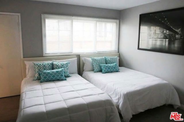 8719 YORKTOWN Avenue, Los Angeles, CA 90045