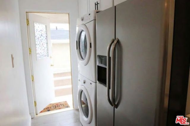 8719 YORKTOWN Avenue, Los Angeles, CA 90045