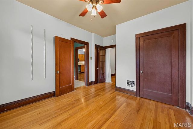 5417 Grace Avenue, St Louis, MO 63116