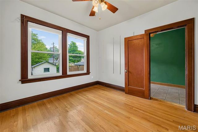 5417 Grace Avenue, St Louis, MO 63116