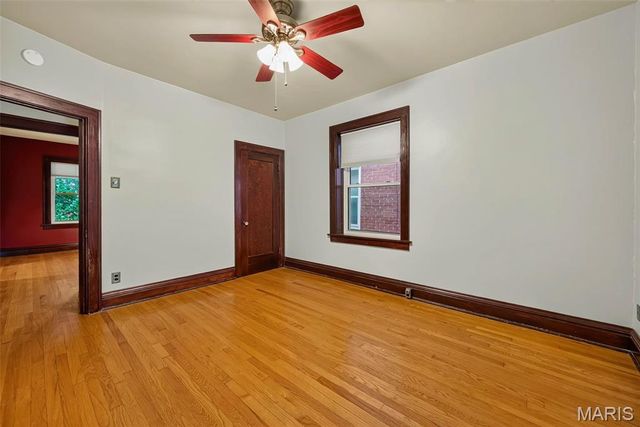 5417 Grace Avenue, St Louis, MO 63116