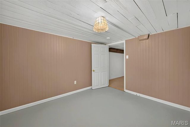5417 Grace Avenue, St Louis, MO 63116
