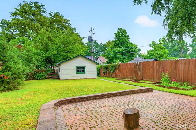 5417 Grace Avenue, St Louis, MO 63116