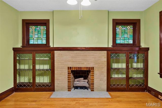 5417 Grace Avenue, St Louis, MO 63116