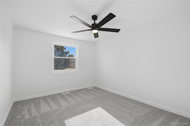 4184 S Syracuse Street, Denver, CO 80237