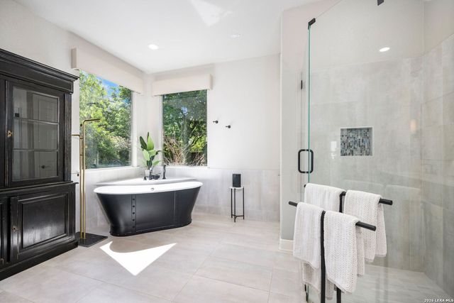 95 Three Lakes, San Antonio, TX 78248