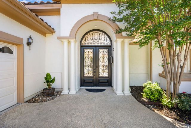 95 Three Lakes, San Antonio, TX 78248