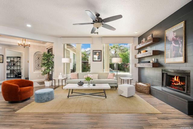 95 Three Lakes, San Antonio, TX 78248