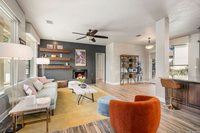 95 Three Lakes, San Antonio, TX 78248