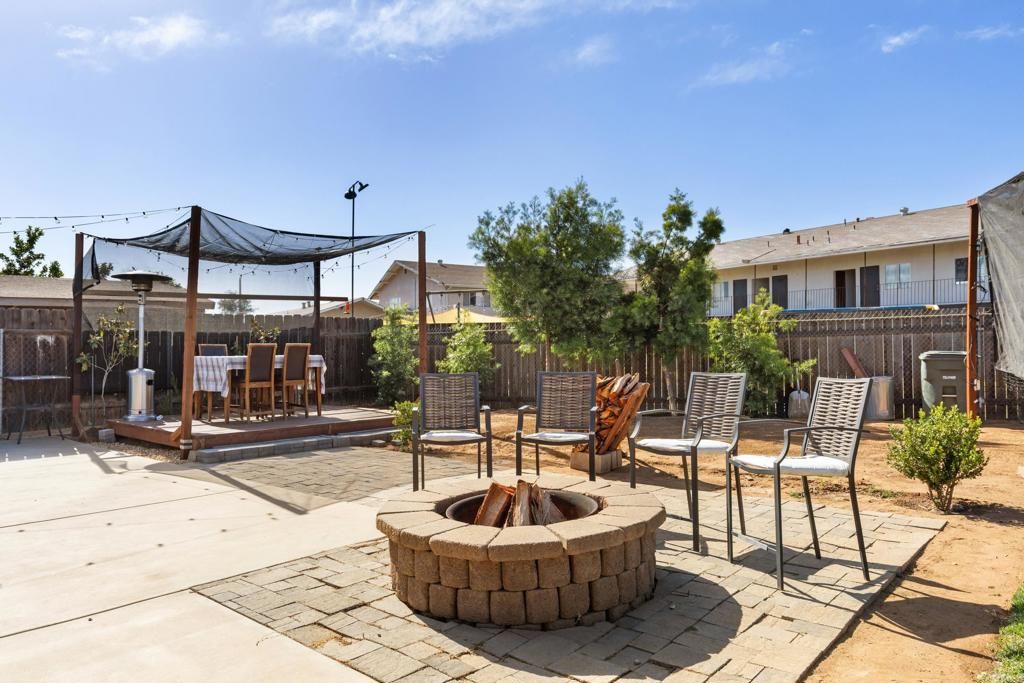 Image 10 of property listing at 2150 Beartrap Place, Escondido, CA 92027